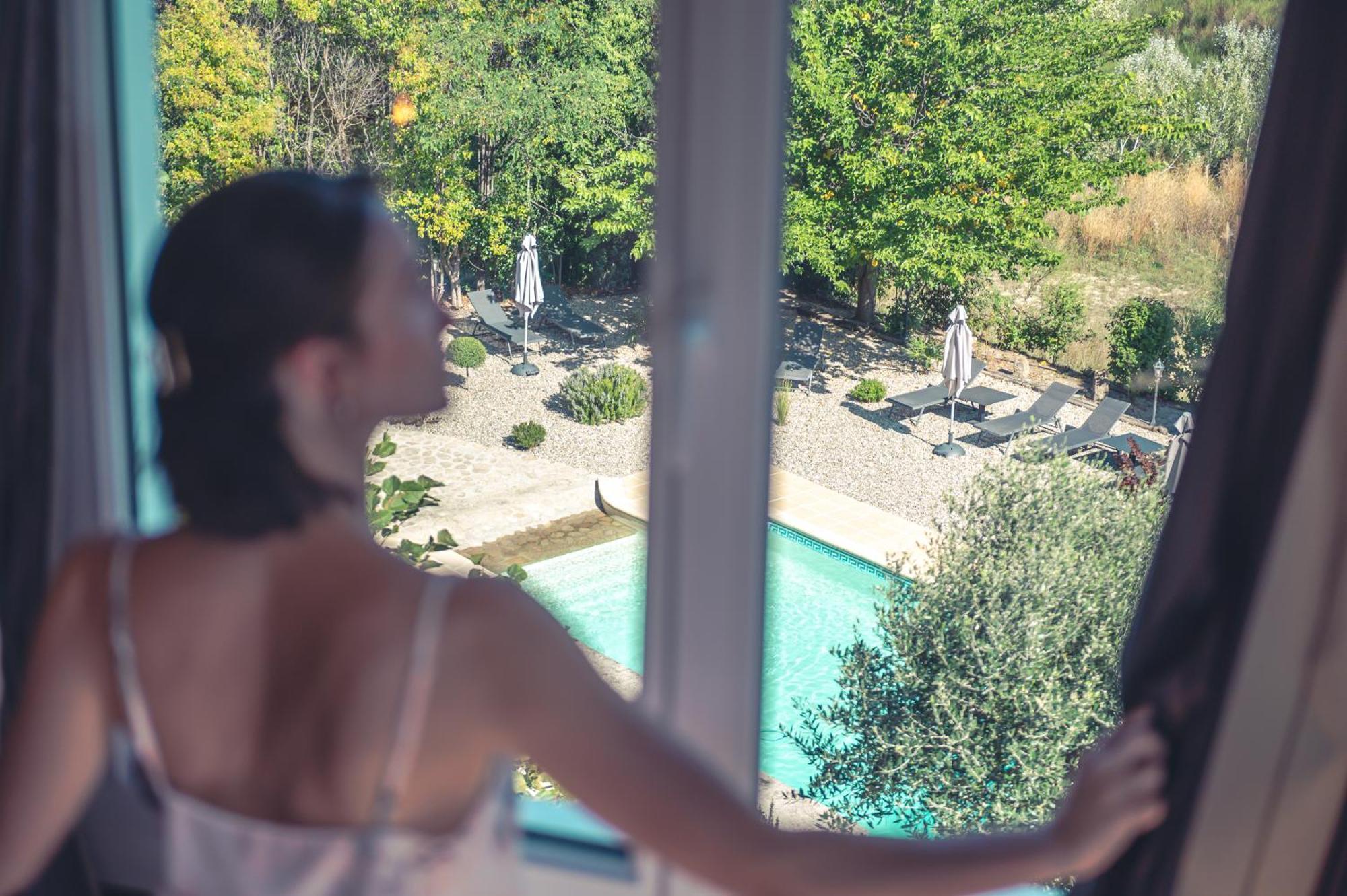 Logis Hotel Restaurant Le Plantevin Propiac Eksteriør billede